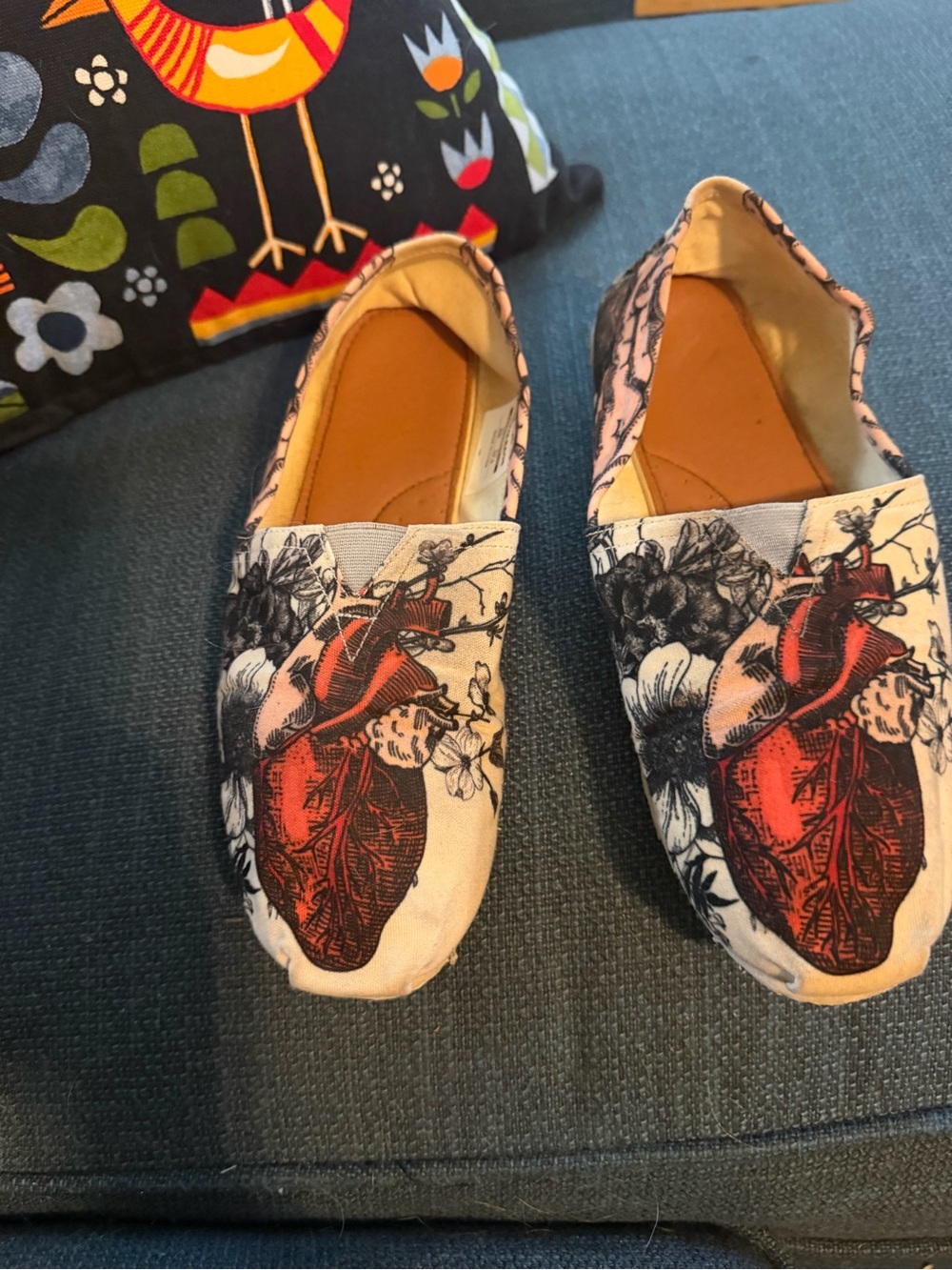 groove Women's Canvas Slip-On Flats with Red Anatomical Heart Print